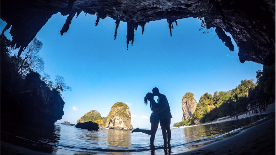 Da Krabi: tour giornaliero delle 4 isole di Krabi in motoscafo