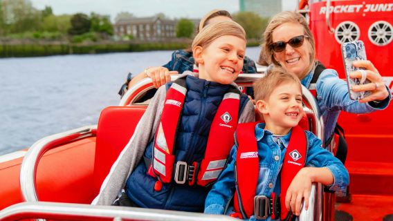 London: Thames Rockets Speedboat Experience