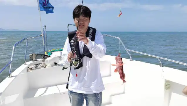 舟山海釣包船朱家尖快艇拼船遊釣東海租船釣魚長橋海洋旅遊艇浙江漁船老周