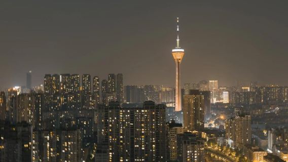 Chengdu Shuangliu District - Business Translator/ guide/Local Guide - Citywalk |Attractions|English/Russian/French/Minority Languages|Welcome to consult