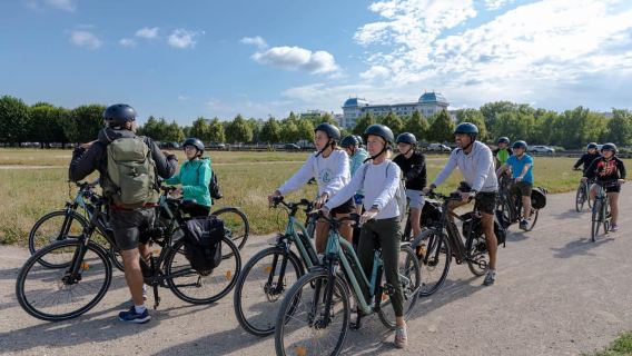 Mit dem Elektrofahrrad von Paris nach Versailles – Natur- und Entdeckungsfahrt