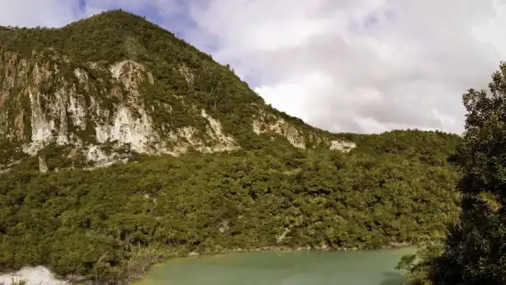 นิวซีแลนด์ โอ๊คแลนด์ - โพลีนีเซียนสปา + สวนสวรรค์ความร้อนใต้พิภพ [12 ชั่วโมง]