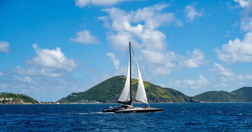 Basseterre: St. Kitts and Nevis Catamaran Tour with Lunch