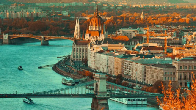 Lawatan sehari di Budapest + Kerajaan Spa Budaya Magyar