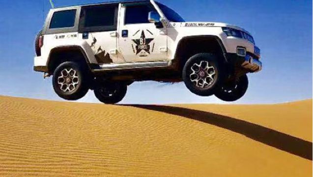 銀川+烏海湖網紅穿沙公路+拉僧廟+遠觀甘德爾山純玩一日遊