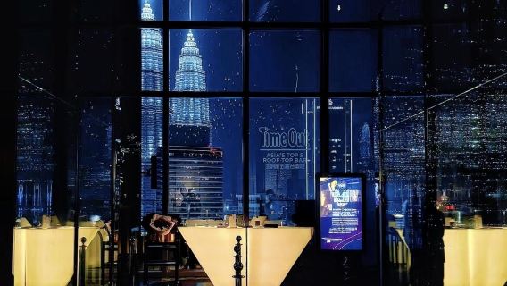 layanan reservasi restoran di Equatorial Plaza, Kuala Lumpur