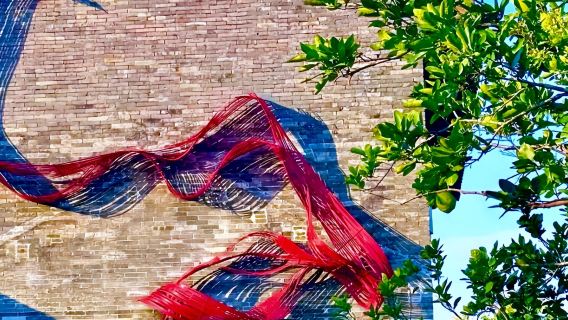 Guangxi Yulin Darong Mountain + Nine Waterfall Valley + Lotus Waterfall + Strange Building 1-day Tour with English Service