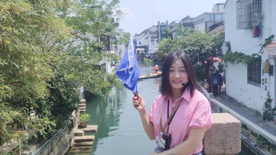 Shanghai Wukang Road Citywalk · Servizio visita guidata dal vivo con guida [Visita guidata approfondita e divertente · Cinese · Inglese · Svelare l'architettura internazionale · Fascino storico]