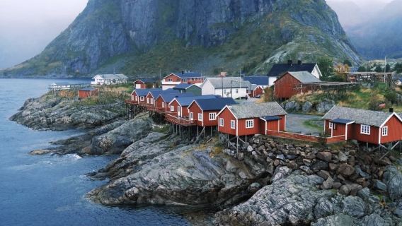 挪威斯沃爾維爾-羅弗敦群島-紅房子雷訥-可拼小團/包車-精選