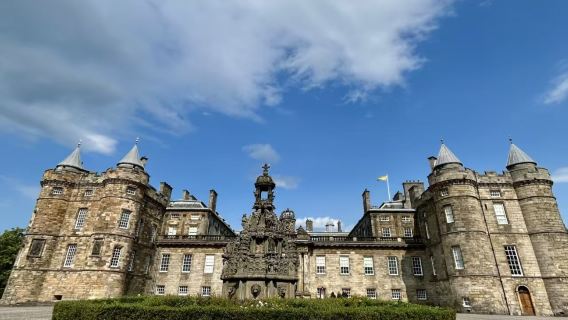 英國愛丁堡司各特紀念碑+英里大道+荷里路德宮+卡爾頓山一日遊