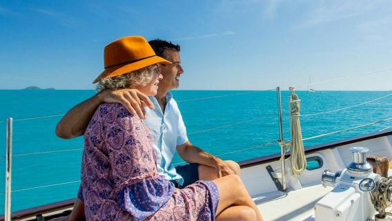 Airlie Beach: Excursión en velero Lady Enid a Whitehaven Beach + esnórquel