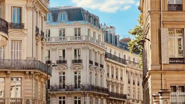 法國巴黎聖心大教堂+羅浮宮+杜樂麗花園+塞納河遊船一日包車遊