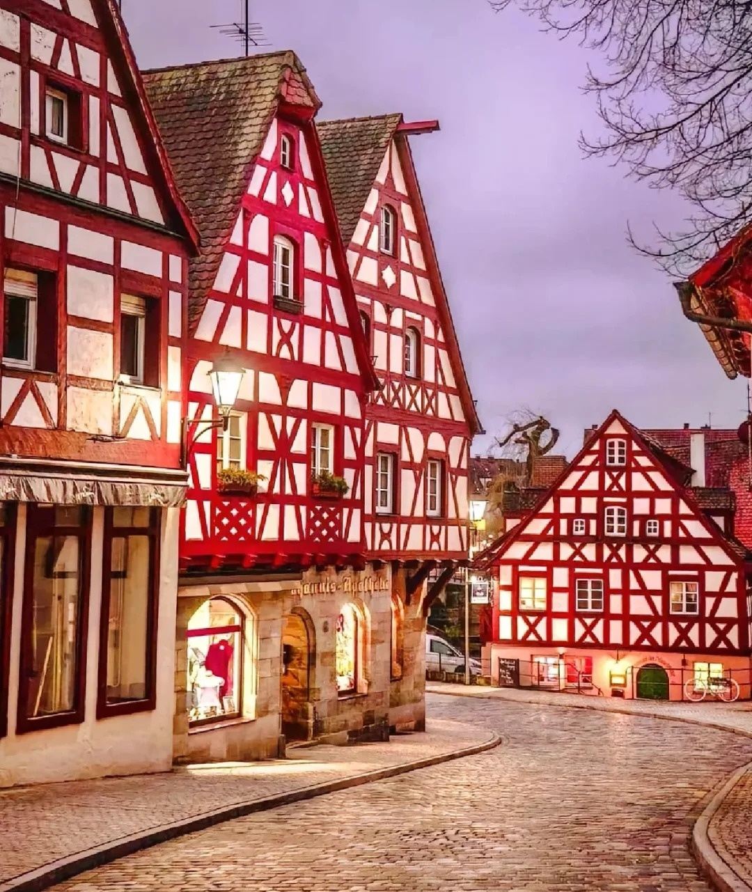 德國紐倫堡市區-紐倫堡城堡-聖塞巴都堂可周邊包車-精選