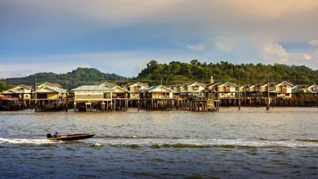 汶萊達魯薩蘭國：定制包車一日遊【中文-行程可自選-上門接送】