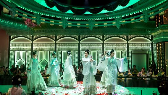 Nanjing Poetry Feast: Six Dynasties Poem Immersive Dinner Show in Jinling