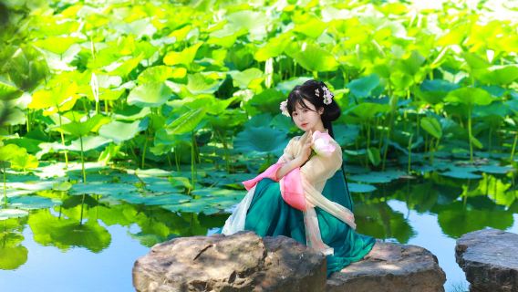 Trip moments in Tonggu[Travel follow-up shooting services including aerial photography, photos, short videos, photography and videography for individual portraits, couple and wedding photos with all raw images provided / translation]