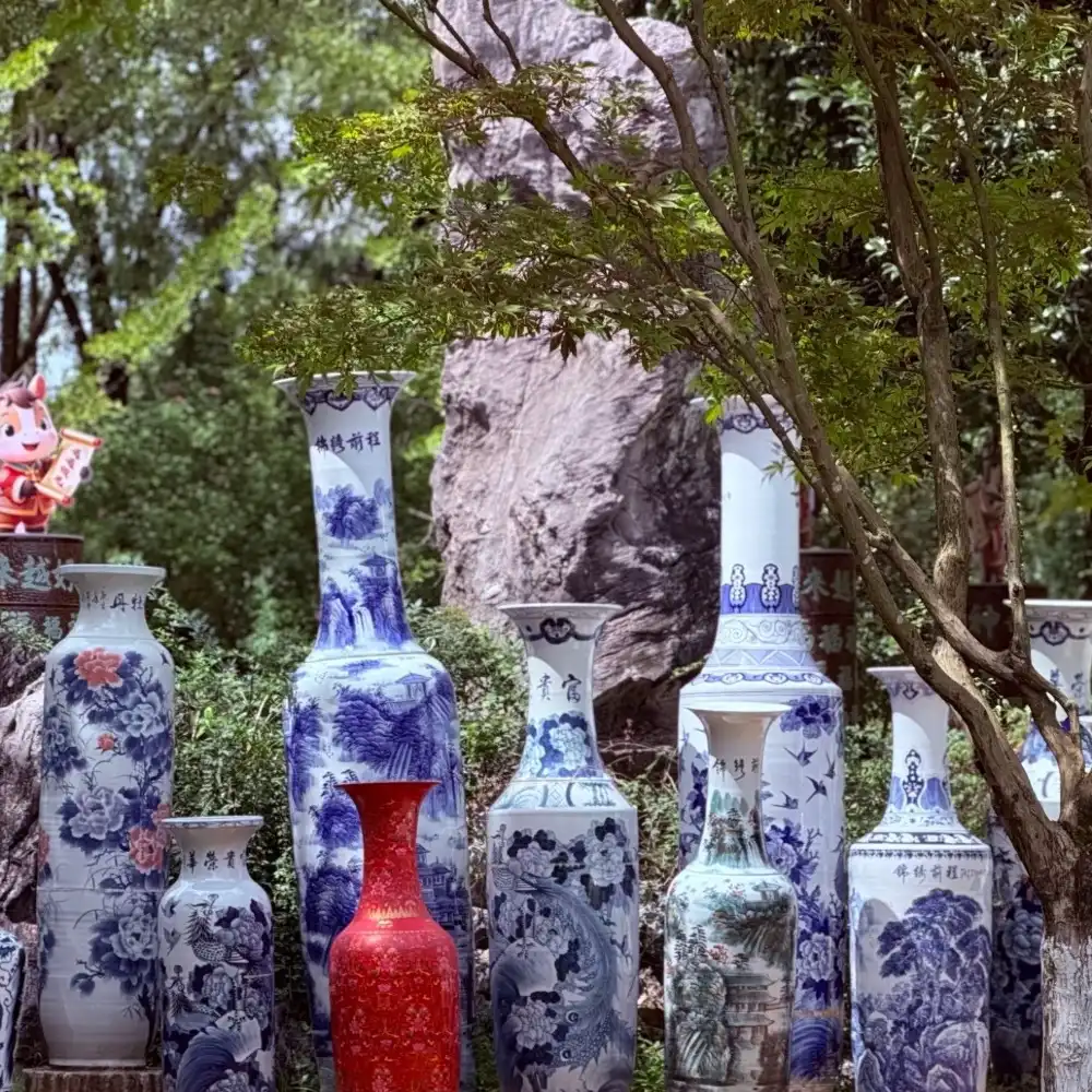 上饒発 景徳鎮日帰りツアー｜中国陶磁器博物館、古窯＆陶磁川 | Trip.com