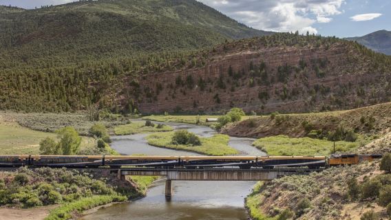 【官方】落磯山脈之光2日1晚-美國景觀列車Rockies to the Red Rocks 洛磯山-紅石之旅（摩押Moab-丹佛Denver）