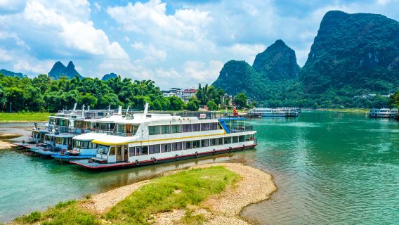 Guilin Li River 3-Star Cruise & Silver Cave Day Tour  ( Chinese/English Group Optional )