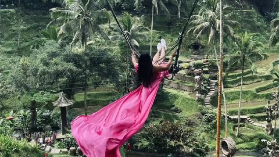 ทัวร์ 1 วัน บาหลี ชิงช้าสวรรค์ยักษ์ + ขับรถออฟโรดที่อูบุด