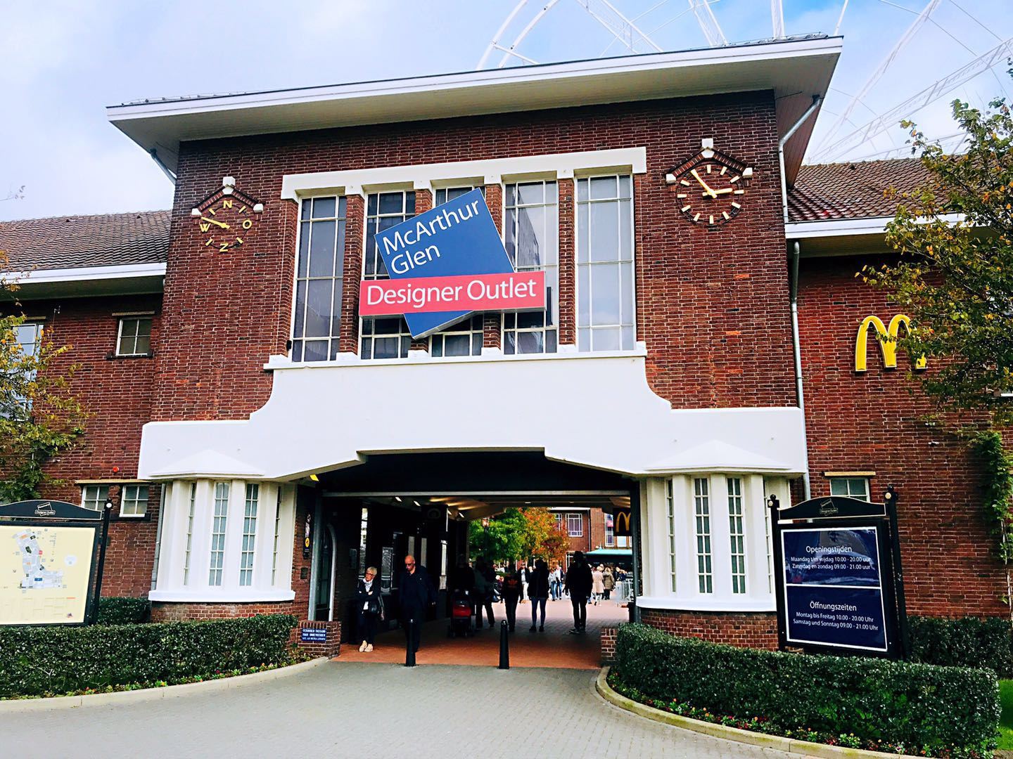 Roermond Designer Outlet Day Trip Incl. 10% Extra Discount Voucher