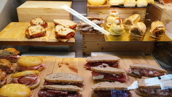 Taste Florence Food Tour with All'Antico Vinaio - Skip The Line