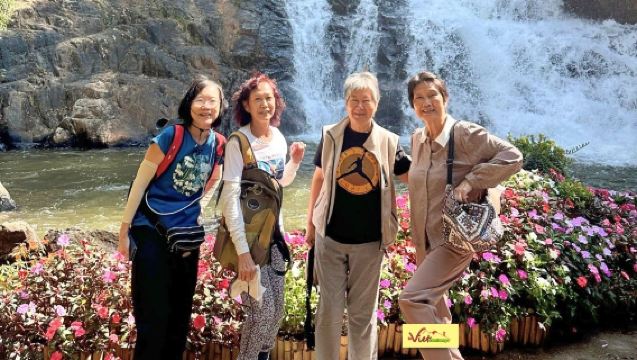 Dalat: Alpine Coaster, Rainbow Sliding, Clay tunel, Crazy house & luge kart
