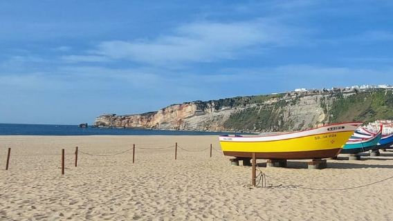 From Fátima: Batalha and Nazaré Guided Tour