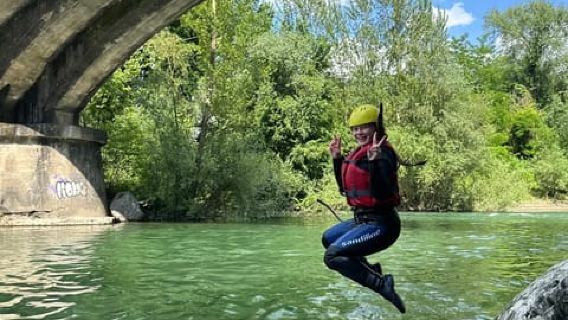 Lucca: ponte del diavolo in canoa