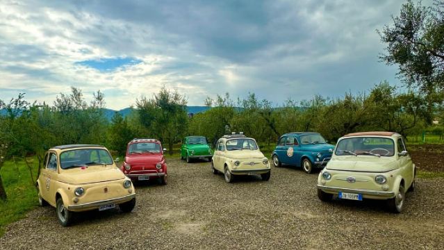 Tour de picnic de 5 horas en un Fiat 500 vintage en Florencia