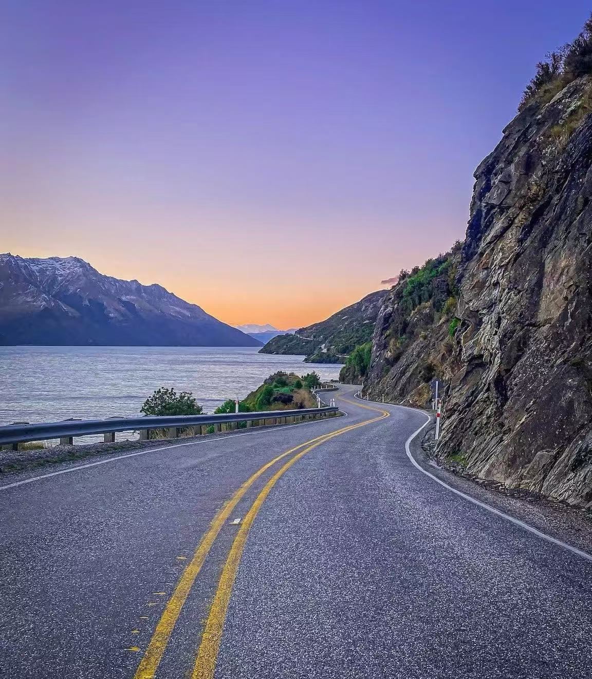 紐西蘭皇后鎮米爾福德峽灣+SH6公路【中文包車+12小時】