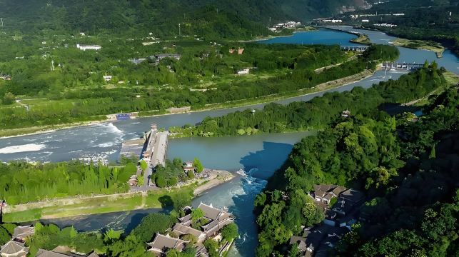 夜遊都江堰+南橋夜景半日遊（下午出發）|時間可調）