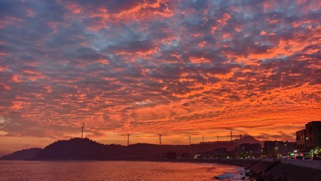 Dongshan Island + Nanmenwan + Top Street + Wujiaowan Scenic Area + AoJiao Village Sunset 1-day tour