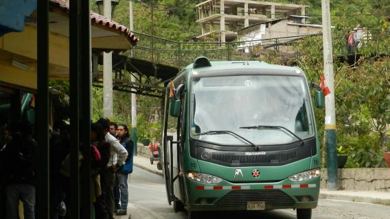 Machu Picchu: Bus from Aguas Calientes