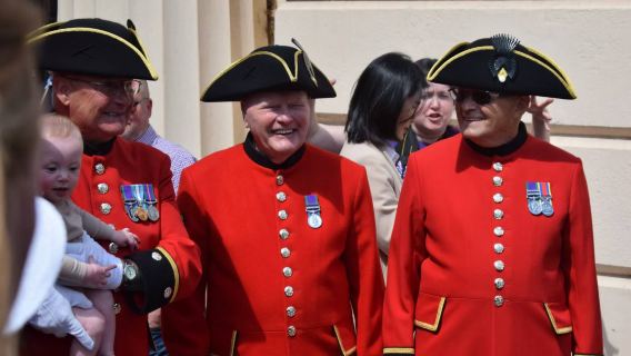 倫敦一地—VIP私家團包車一日遊（可前往溫莎）