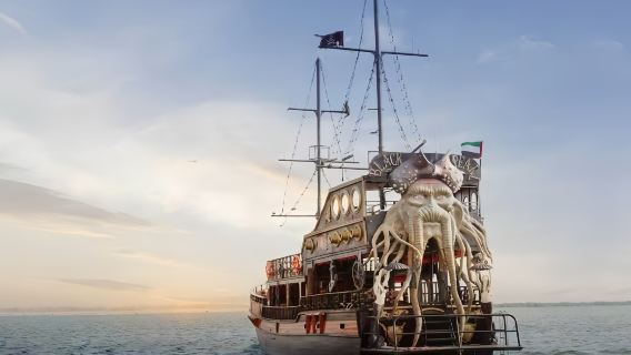 Crucero temático de piratas en Dubái - Paseo por Dubai Creek Harbour/Crucero en barco pirata por Dubai Creek