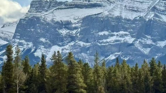 Calgary Pergi-Balik: Lawatan Sehari ke Tasik Emerald + Taman Negara Banff + Tasik Louise dengan Sewaan Peribadi Berbahasa Cina