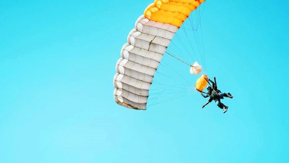 Melbourne Great Ocean Road Skydiving [Optional City Transfers | Photos & Videos Available for Purchase | Breathtaking Coastal Views from Above | Free Skydiving Certificate | Skyone Skydiving]
