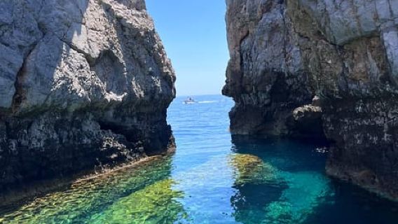 Lindos,Pefkos: All inclusive Swim & Snorkel Boat Cruise