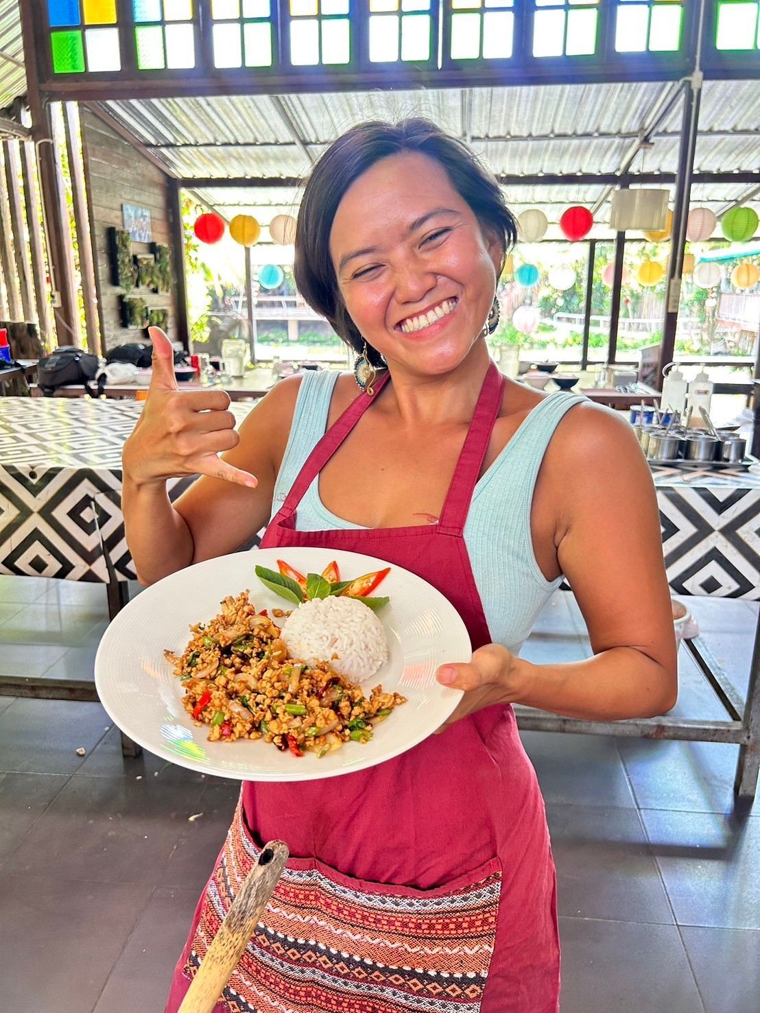 คอร์สประสบการณ์ทำอาหารไทยมาม่าน้อยเชียงใหม่ ฟาร์มออร์แกนิก [เข้าร่วมกรุ๊ปทัวร์/หลักสูตรส่วนตัว / ห้องเรียนปรับอากาศ]