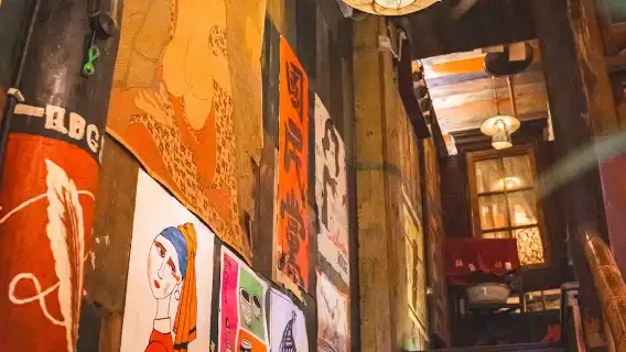 Eatwith-Chengdu-Chengdu Evening Food Tour by Tuktuk