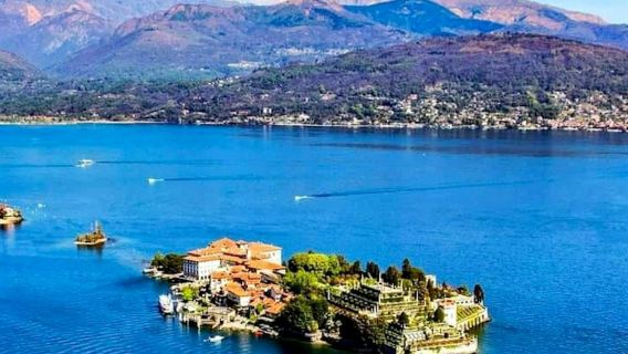 Lake Maggiore & Borromean Islands: Hop-on Hop-off Boat Tour