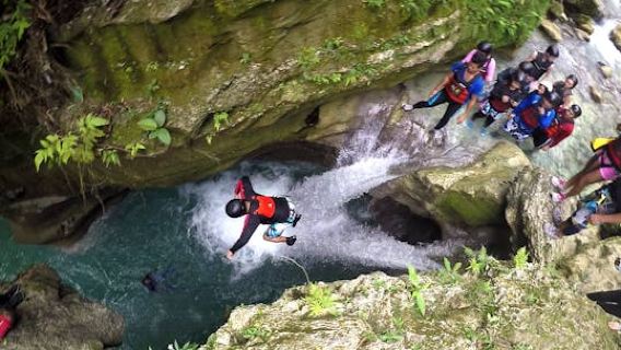 Full-day Badian canyoneering adventure