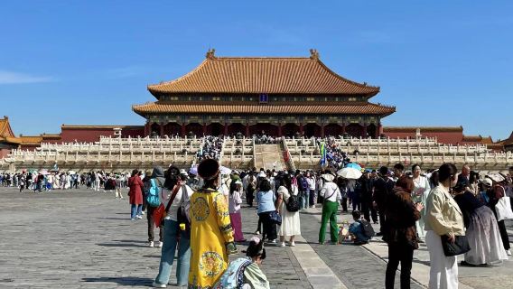 【紫禁城の物語を歩き、雑技を楽しむ】日本語専属ガイドの北京プライベート1日ツアー