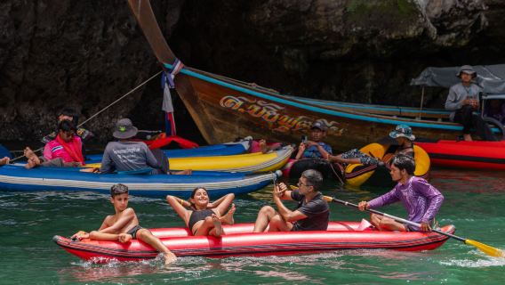 Phuket: excursión de un día a Hong Krabi y Phang Nga en catamarán a motor