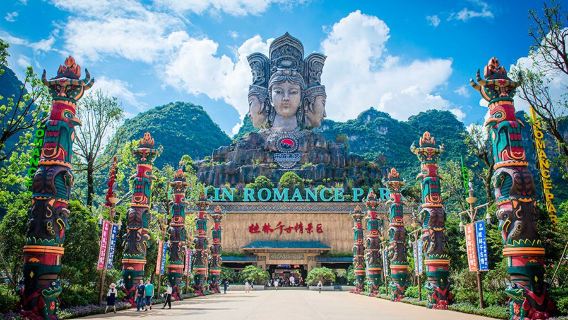 บริการจองตั๋วการแสดง Guilin Eternal Love Show โดยใช้ทิวทัศน์ธรรมชาติเป็นฉากหลัง ตำนานเก่าแก่นับพันปีจึงถูกเปิดเผย