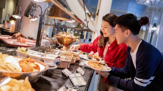Hong Kong Disneyland Resort Hotel Buffet Offers [buffet lunch at Enchanted Garden Restaurant at Disneyland Hotel + buffet diner at Art Kitchen at Hollywood Hotel]