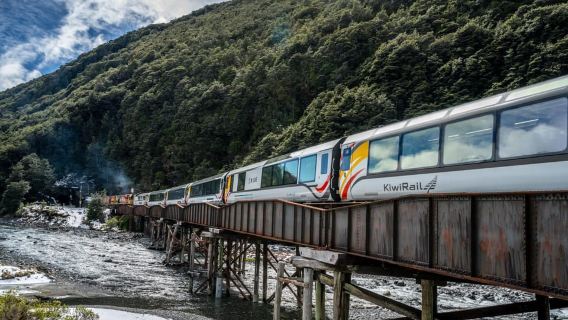 Tur Sehari Arthur's Pass dari Christchurch melalui Castle Hill