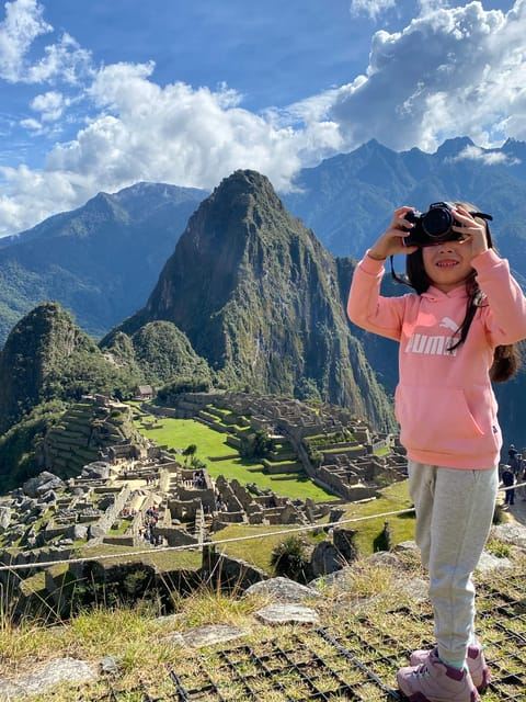 Machu Picchu: Group Guided Tour