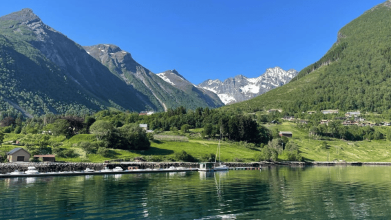 Hjørundfjord Fjord Cruise Afternoon Rountrip from Ålesund